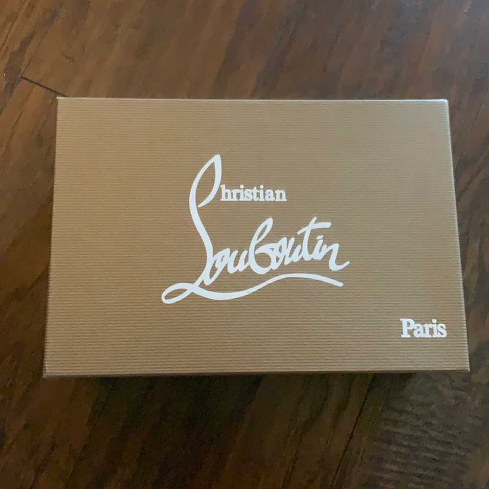 Brand new CL heels